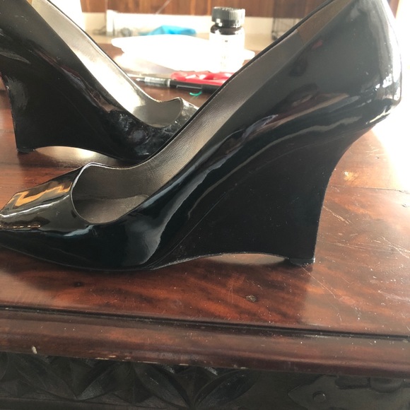 Beautiful Prada 38.5 patent leather wedges - Picture 4 of 7